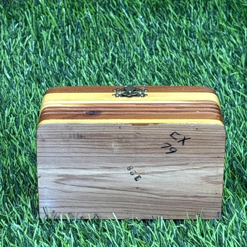 Vintage Limon Colorado Wood Trinket Box Two Tone Jewelry Souvenir